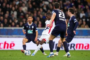 lol视频攻略-法国杯集结日再迎强敌，多特蒙德更衣室发声，主帅态度：引发热议，赛程密集仍需轮换的简单介绍